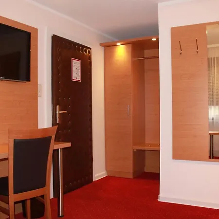 Huebler Hotel 3*